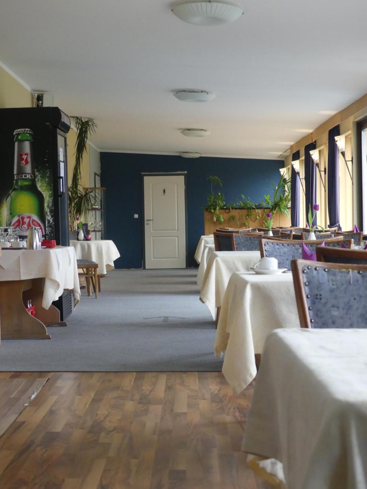 Landgasthaus Fecht Aurich Exterior foto